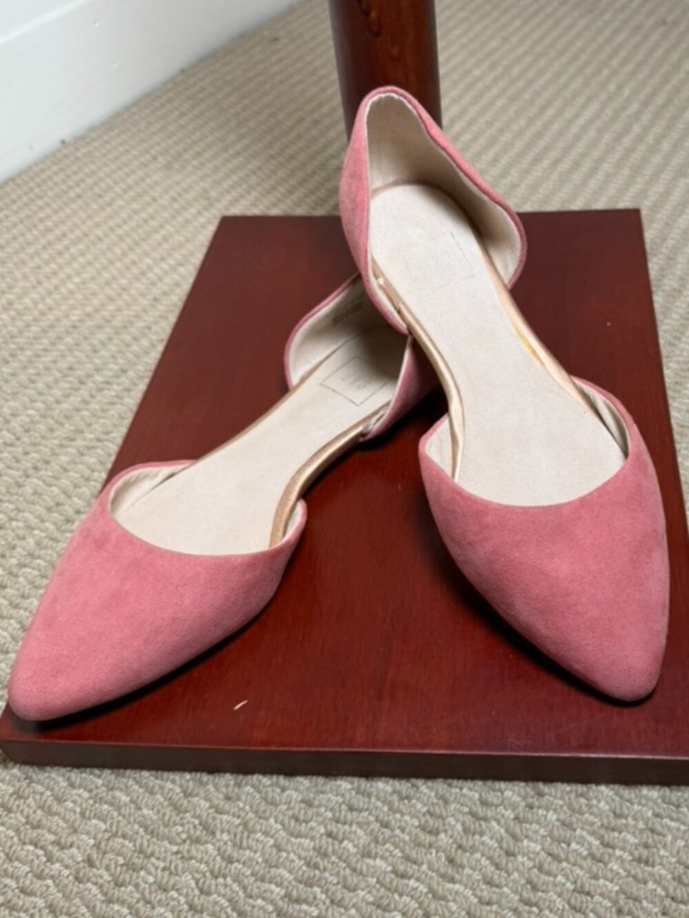NWOT GAP Pink Faux Suede Pointed Toe D'Orsay Flats Size 8.5 💗